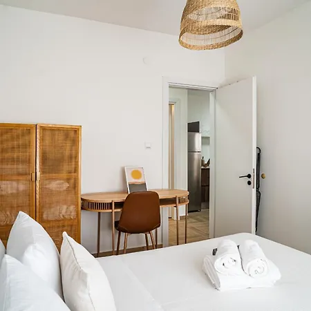 Feel Greek Hospitality #θ008 *