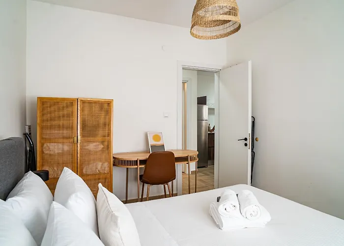 Feel Greek Hospitality #θ008 *